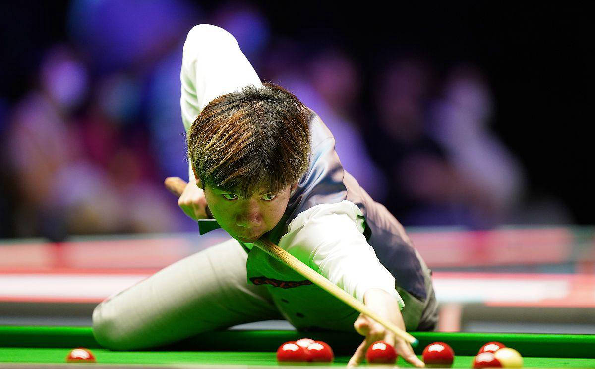 线以上徘徊 线以上徘徊