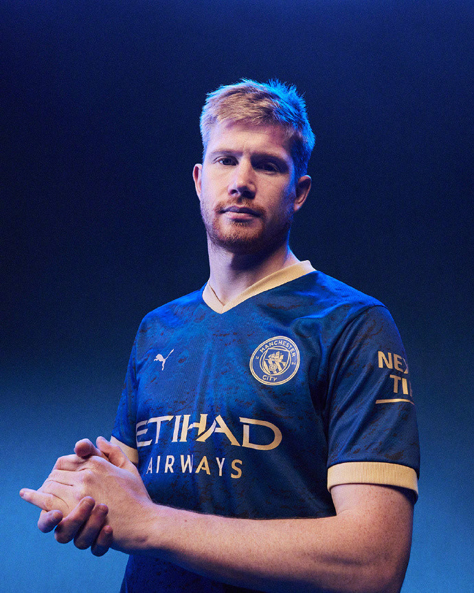 球手极具抑 球手极具抑