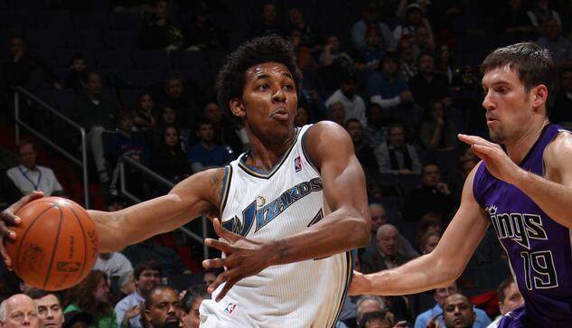 两者形成配 两者形成配